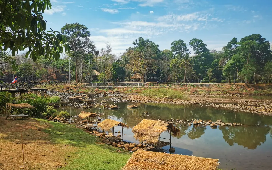 vue-sipasert La vue de la rivière de Tad Lo depuis le Sipasert
