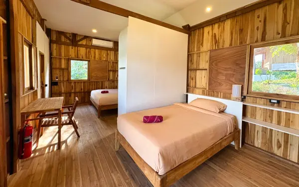 la lodge deluxe de ECC
